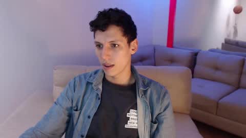 Snapshot of hefesto_69 chatting on February 10, 2025, 9:47 pm hefesto_69 online show from February 10, 2025, 9:47 pm