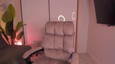 Snapshot of helena_lorente chatting on January 9, 2025, 11:13 pm Helen online show from January 9, 2025, 11:13 pm