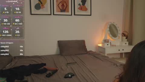 Snapshot of hell_lo chatting on February 22, 2025, 8:53 pm Lorette Lory online show from February 22, 2025, 8:53 pm