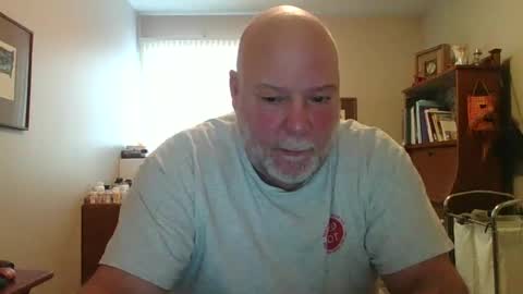 Snapshot of helloforfun111 chatting on February 17, 2025, 1:32 pm helloforfun111 online show from February 17, 2025, 1:32 pm