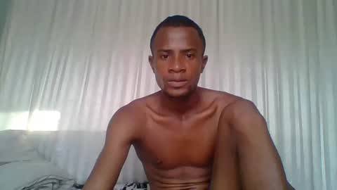 Snapshot of henriotflavien20 chatting on December 11, 2024, 2:44 pm Adrian Honey online show from December 11, 2024, 2:44 pm