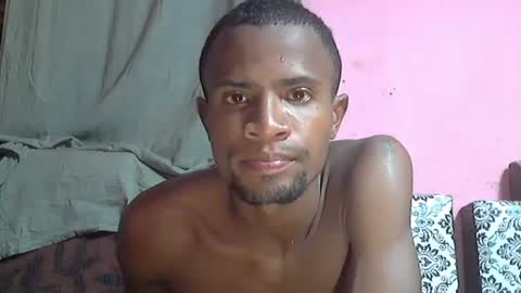 Snapshot of henriotflavien20 chatting on December 15, 2024, 7:21 pm Adrian Honey online show from December 15, 2024, 7:21 pm