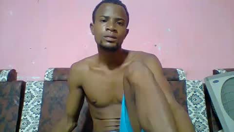 Snapshot of henriotflavien20 chatting on December 26, 2024, 6:09 am Adrian Honey online show from December 26, 2024, 6:09 am