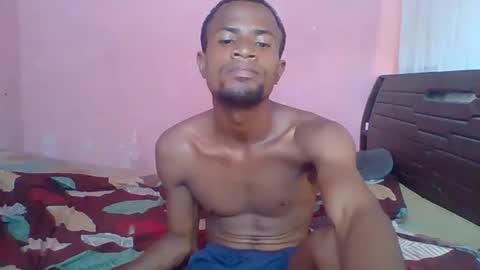 Snapshot of henriotflavien20 chatting on December 29, 2024, 12:23 pm Adrian Honey online show from December 29, 2024, 12:23 pm