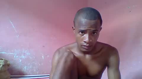 Snapshot of henriotflavien20 chatting on January 2, 2025, 6:18 am Adrian Honey online show from January 2, 2025, 6:18 am