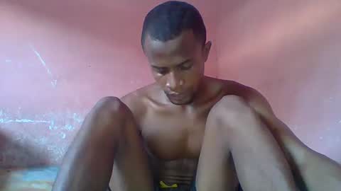 Snapshot of henriotflavien20 chatting on January 20, 2025, 6:10 am Adrian Honey online show from January 20, 2025, 6:10 am