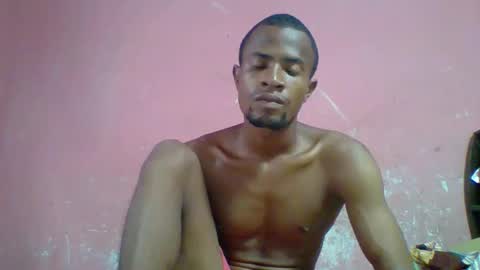 Snapshot of henriotflavien20 chatting on January 24, 2025, 11:04 am Adrian Honey online show from January 24, 2025, 11:04 am