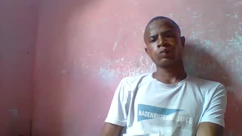 Snapshot of henriotflavien20 chatting on February 7, 2025, 9:16 am Adrian Honey online show from February 7, 2025, 9:16 am