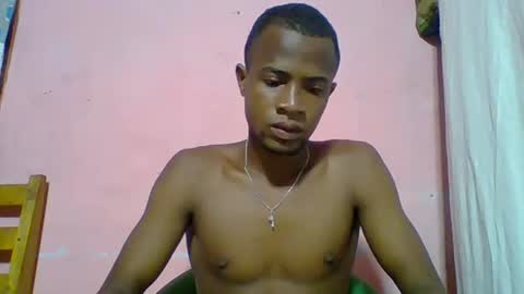 Snapshot of henriotflavien20 chatting on February 22, 2025, 5:23 am Adrian Honey online show from February 22, 2025, 5:23 am