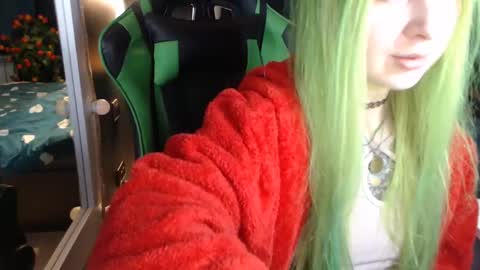 Snapshot of hentaishiing chatting on February 19, 2025, 5:49 pm Hentaishiing online show from February 19, 2025, 5:49 pm