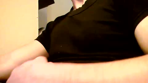 Snapshot of heretost chatting on February 28, 2025, 12:09 pm mr D online show from February 28, 2025, 12:09 pm