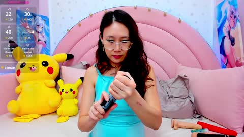 Snapshot of hikori_ chatting on February 1, 2025, 1:34 am Hikori online show from February 1, 2025, 1:34 am