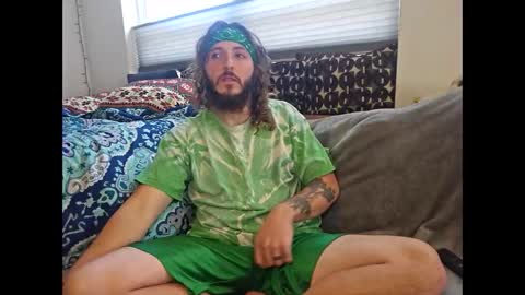 Snapshot of hippiejagain chatting on October 29, 2025, 7:15 pm hippiejagain online show from October 29, 2025, 7:15 pm