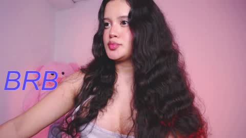Snapshot of holly_16 chatting on February 3, 2025, 10:43 pm holly_16 online show from February 3, 2025, 10:43 pm