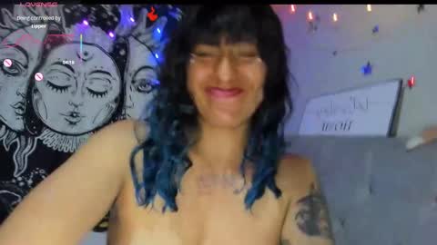 Snapshot of hollypurple chatting on September 14, 2025, 12:10 am Hades and Persefone online show from September 14, 2025, 12:10 am