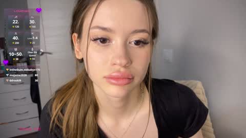 Snapshot of holybabe342 chatting on December 20, 2024, 3:00 pm Vio online show from December 20, 2024, 3:00 pm