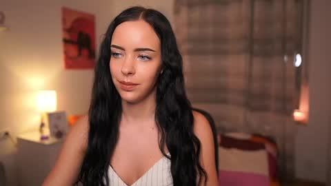 Snapshot of honey__kate chatting on September 19, 2025, 6:52 pm Kate online show from September 19, 2025, 6:52 pm