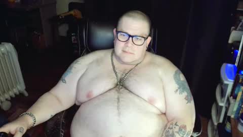 Snapshot of hoosierdaddyxl chatting on January 10, 2025, 5:15 am Sir online show from January 10, 2025, 5:15 am