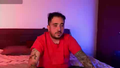 Snapshot of hornienextdoor chatting on September 25, 2025, 12:36 am hornienextdoor online show from September 25, 2025, 12:36 am