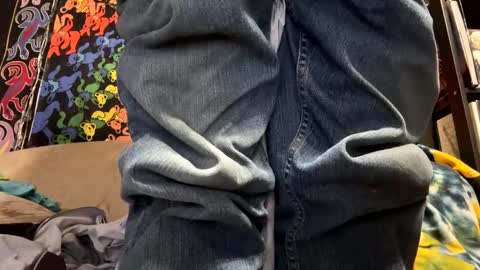 Snapshot of horny_hippie420 chatting on December 9, 2024, 10:09 pm Horny Rockstar420 online show from December 9, 2024, 10:09 pm