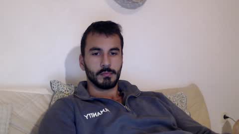 Snapshot of hornyasfuckk33 chatting on December 18, 2024, 2:53 am hornyasfuckk33 online show from December 18, 2024, 2:53 am