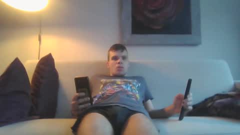 Snapshot of hornyboyivar chatting on October 20, 2025, 8:15 am hornyboyivar online show from October 20, 2025, 8:15 am