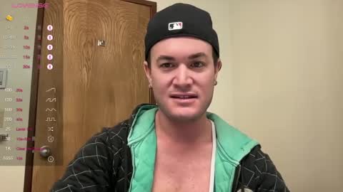 Snapshot of hornytightboy89 chatting on February 23, 2025, 3:24 am Hornytightboy89 online show from February 23, 2025, 3:24 am