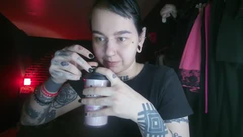 Snapshot of horror_circus chatting on December 15, 2024, 3:13 am Messalina Horror online show from December 15, 2024, 3:13 am