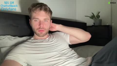 Snapshot of hot8pack01 chatting on February 7, 2025, 3:34 am Edward aka Wolf online show from February 7, 2025, 3:34 am