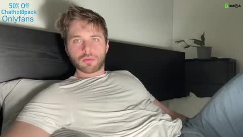 Snapshot of hot8pack01 chatting on March 3, 2025, 9:59 pm Edward aka Wolf online show from March 3, 2025, 9:59 pm