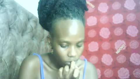 Snapshot of hot_berry2003 chatting on October 4, 2025, 1:20 pm Millie online show from October 4, 2025, 1:20 pm