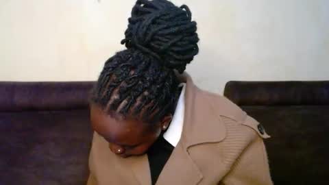 Snapshot of hot_linahh chatting on November 5, 2025, 6:52 pm Linah online show from November 5, 2025, 6:52 pm