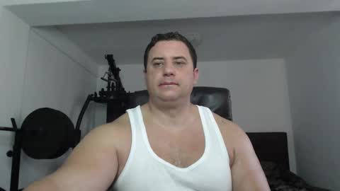 Snapshot of hot_stefano1 chatting on September 21, 2025, 4:14 am Stefano.. online show from September 21, 2025, 4:14 am