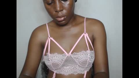 Snapshot of hotjessie0 chatting on March 2, 2025, 8:05 am hotjessie0 online show from March 2, 2025, 8:05 am
