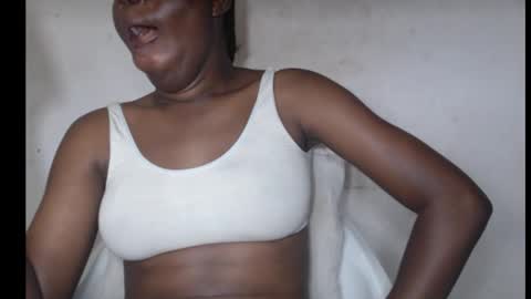 Snapshot of hotjessie0 chatting on September 16, 2025, 8:37 am hotjessie0 online show from September 16, 2025, 8:37 am