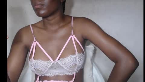 Snapshot of hotjessie0 chatting on September 17, 2025, 4:25 am hotjessie0 online show from September 17, 2025, 4:25 am