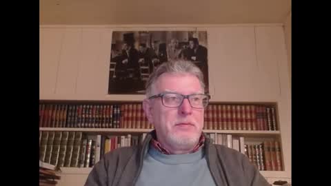 Snapshot of hotlux_54 chatting on January 18, 2025, 9:02 am hotlux_54 online show from January 18, 2025, 9:02 am