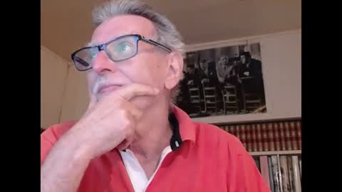 Snapshot of hotlux_54 chatting on September 13, 2025, 10:26 am hotlux_54 online show from September 13, 2025, 10:26 am