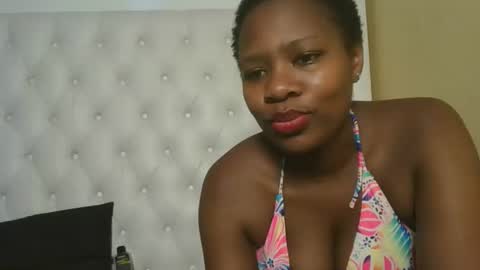 Snapshot of hottyblossom chatting on September 16, 2025, 5:58 pm hottyblossom online show from September 16, 2025, 5:58 pm