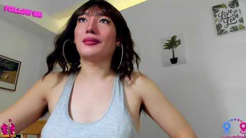 Snapshot of hottycrishinaxx chatting on December 15, 2024, 4:07 am crishinahotty online show from December 15, 2024, 4:07 am