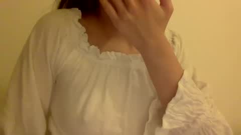 Snapshot of hotwinterxx chatting on December 18, 2024, 1:37 am Hotwixx online show from December 18, 2024, 1:37 am