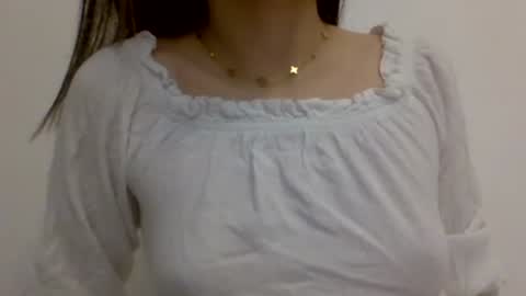 Snapshot of hotwinterxx chatting on January 27, 2025, 12:01 am Hotwixx online show from January 27, 2025, 12:01 am