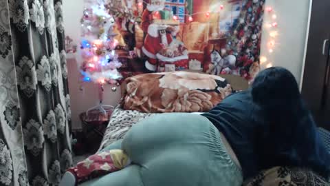 Snapshot of hugeassdevil chatting on December 10, 2024, 10:47 pm hugeassdevil online show from December 10, 2024, 10:47 pm