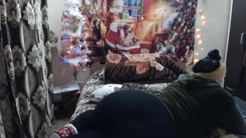 Snapshot of hugeassdevil chatting on December 14, 2024, 4:56 am hugeassdevil online show from December 14, 2024, 4:56 am