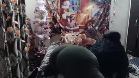 Snapshot of hugeassdevil chatting on January 15, 2025, 3:29 pm hugeassdevil online show from January 15, 2025, 3:29 pm