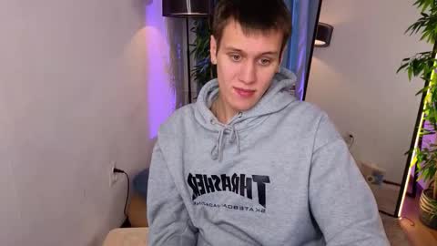 Hunter steele online show from October 9, 2025, 2:48 pm