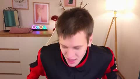 Hunter steele online show from October 10, 2025, 2:49 pm