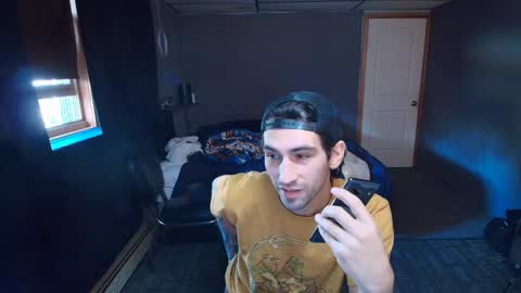 Snapshot of hungbidad666 chatting on December 8, 2024, 3:56 pm FootLover online show from December 8, 2024, 3:56 pm