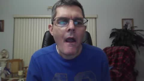 Snapshot of hunkmasclefad458 chatting on January 12, 2025, 5:56 am hunkmasclefad458 online show from January 12, 2025, 5:56 am