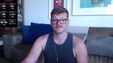 Snapshot of hunky_arthur chatting on January 8, 2025, 11:43 am Hunky Arthur online show from January 8, 2025, 11:43 am